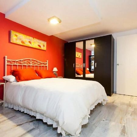 Apartamento Azahar Севілья Екстер'єр фото